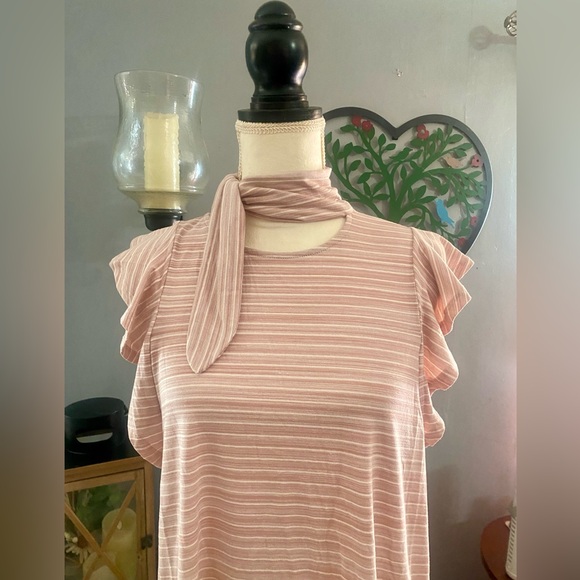 Doe & Rae Pink Striped Ruffle Blouse - Picture 2 of 6